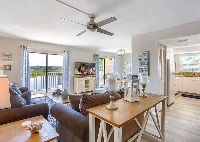317 Bayshores Yacht Tennis Club * Clearwater Beach