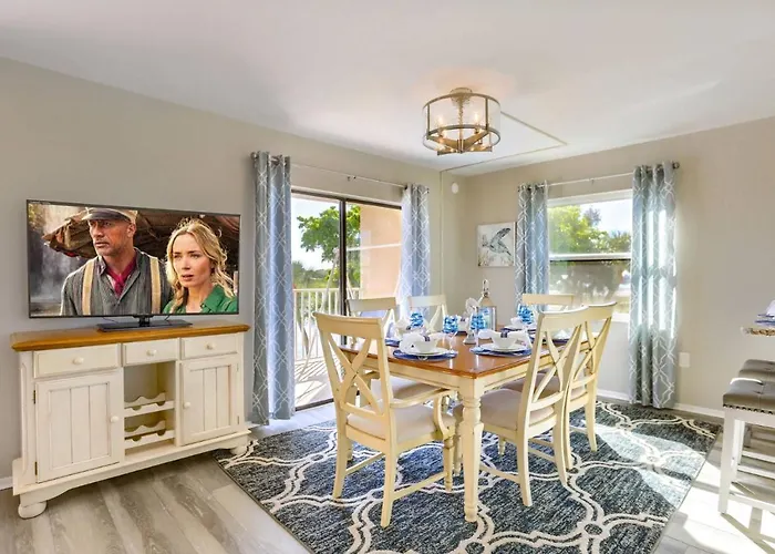 317 Bayshores Yacht Tennis Club Ferienhaus